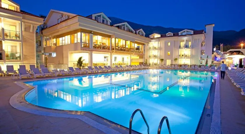 Aes Club Hotel - Image 1