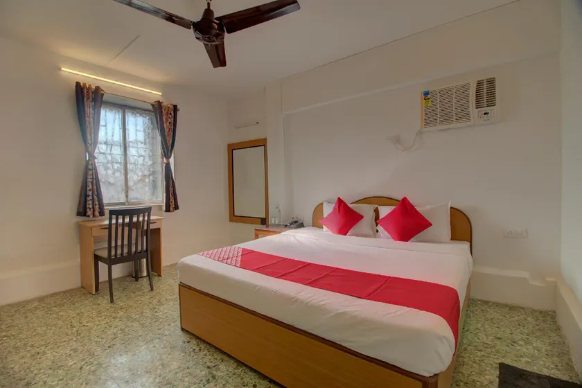 OYO Flagship 36853 Hotel Rajdoot J.B. Road - Image 1