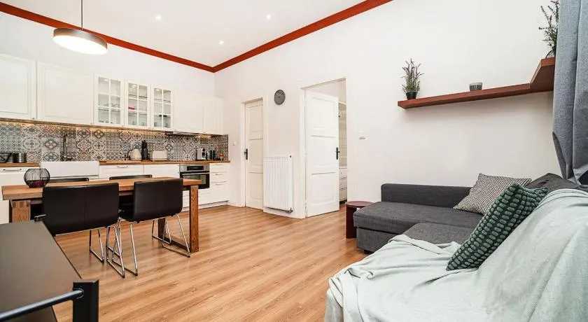 Charming, modern, 1-bed flat by Museum of Prague - Image 1