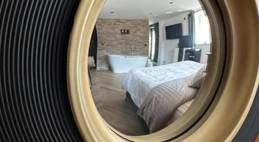 Au repos du Vicomte - Image 1