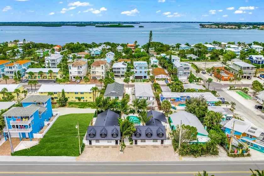 The Retreat at Anna Maria Island Inn - Image 1