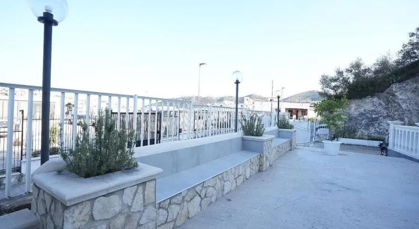 Bed and Breakfast Brezza Marina - Image 1