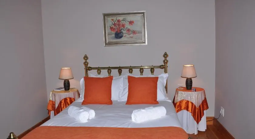 Berg en Dal Guesthouse - Image 1