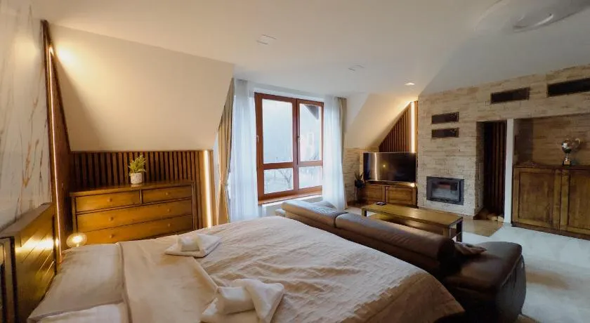 Apartmán de luxe s výhľadom na Lomnický štít - Image 1