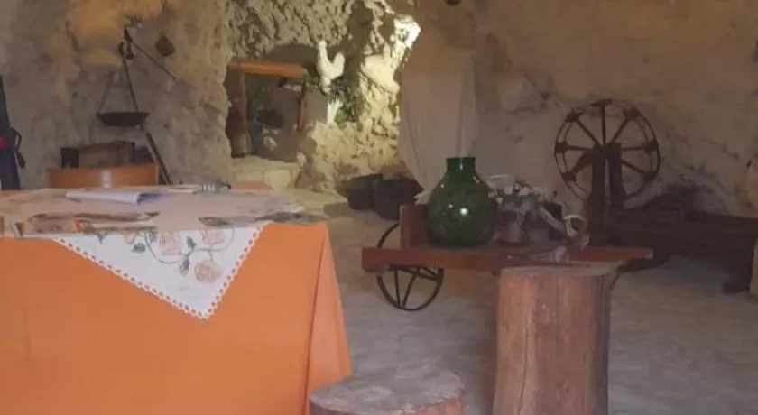 La grotta di nonno Vittorio - Image 1
