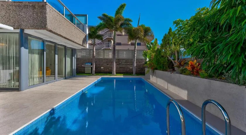 Villa totalmente equipada con piscina privada, barbacoa y jardín | Cerca de la playa - Image 1
