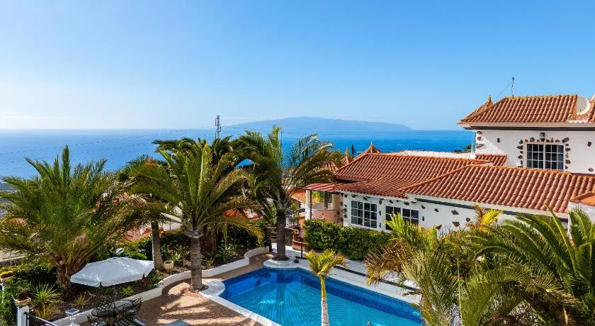 Vila Maravilla with Private Pool and Ocean View - Image 1