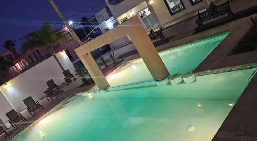 Hotel palma de oro - Image 1