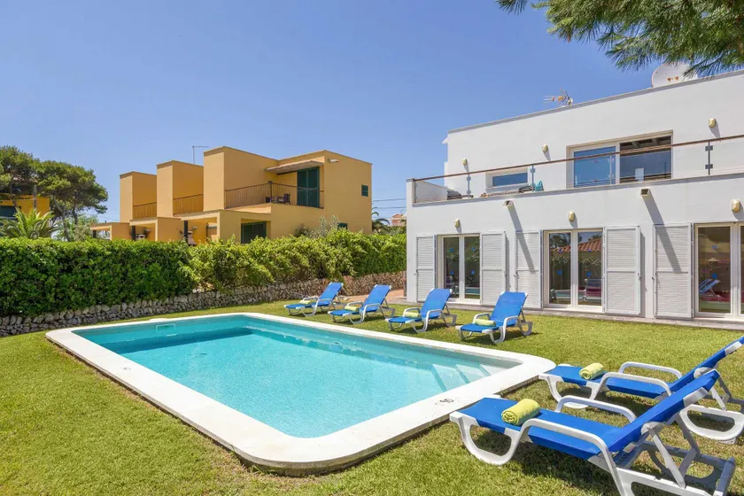 Villa Sol de Flandes - Image 1