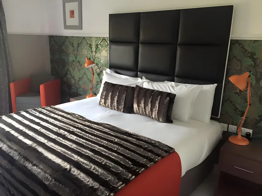 Needham House Hotel - Image 1