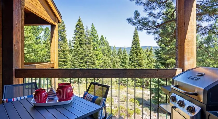 Northstar - Gold Bend Getaway - Image 1