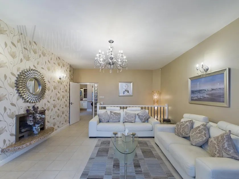 The Beach House, Luxury Apartments - Image 1