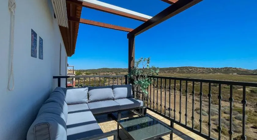 Top-floor Apartment - Stunning Views - GOR01 - Image 1