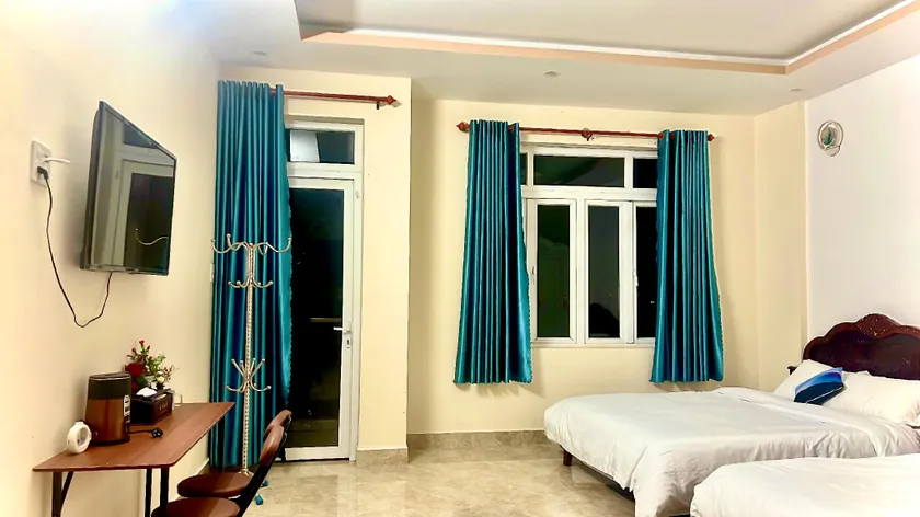 JOY Hotel - Image 1