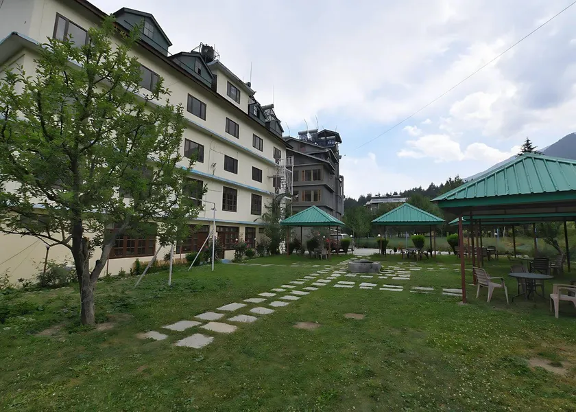 Hotel Celebriti Inn by London vista Hotels - Old Manali - Image 1