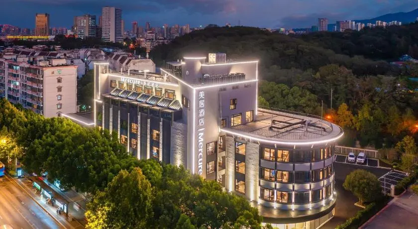 Mercure Nanjing Hongshan - Image 1