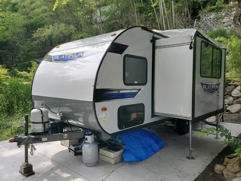 RV Park s-craft - Image 1