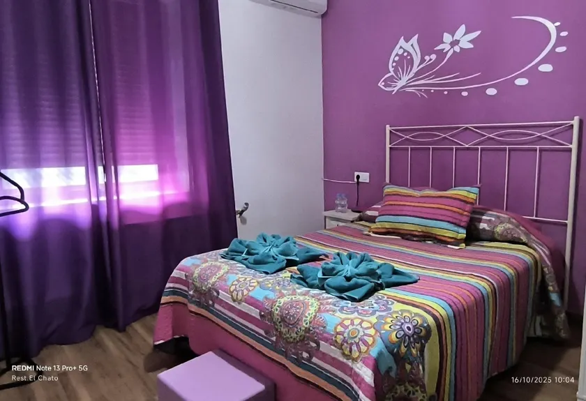 Hostal Hotel EL Chato - Image 1