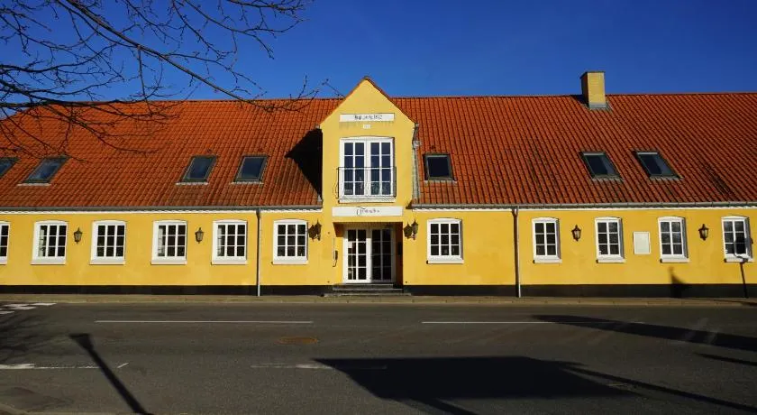 Terndrup Kro og Bed and Breakfast - Image 1