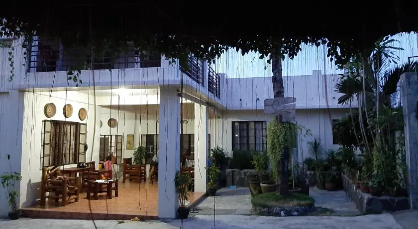 Sanctuary Transient House - Image 1