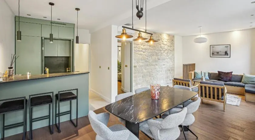 Luxury in the heart of St Germain A/C 3 BR outdoor - Image 1