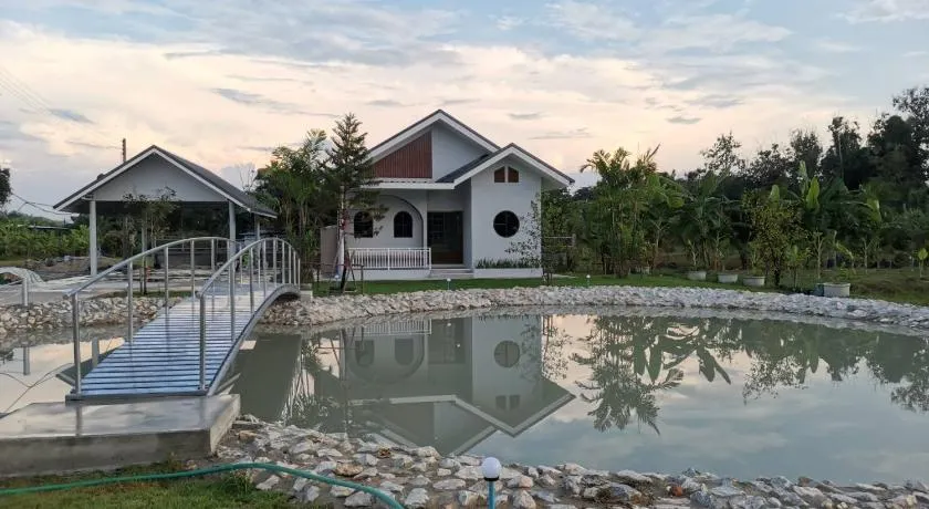 Numhom Resort - Image 1
