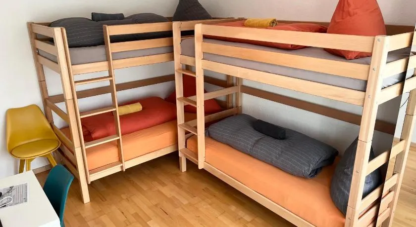 Gemütliche Privatzimmer mit geteiltem Bad, Küche und Garten - Image 1