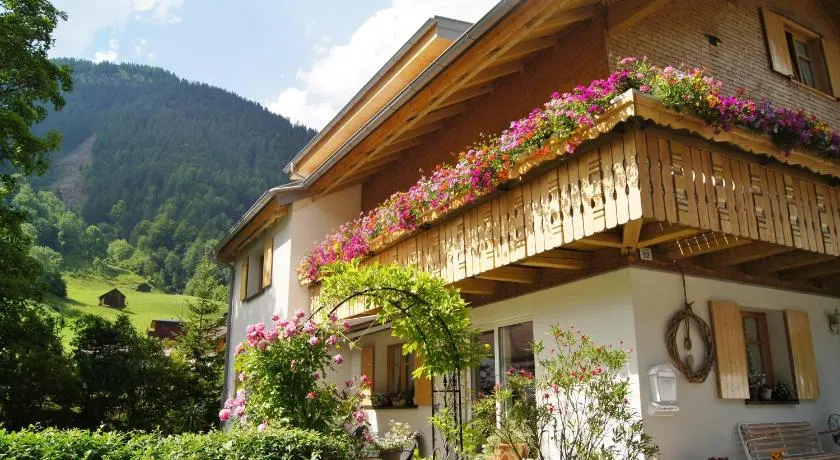 Haus Bergfriede - Image 1