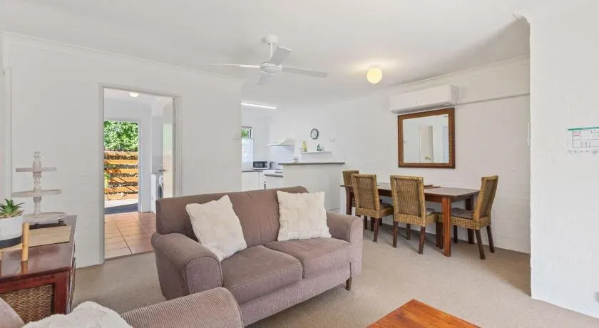 The Sand Nook - 2 Bedroom Fishpen Apartment - Image 1