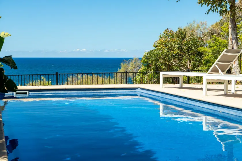 Swimming Pool Over Malua Bay - Image 1