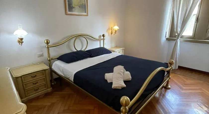 Hostel Corner 32 - Image 1