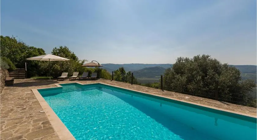 Stunning Home In Oprtalj - Image 1