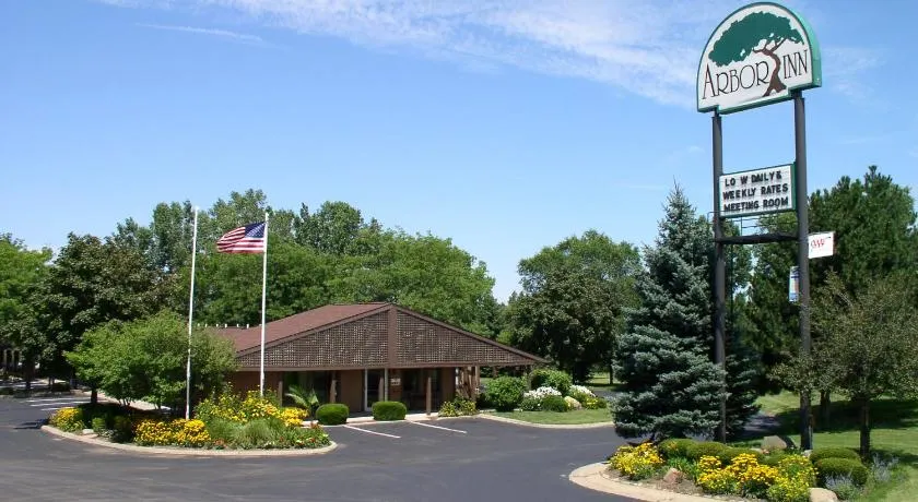 Arbor Inn of Historic Marshall - Image 1