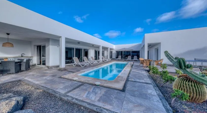 Casa Eden - Pool, Play Room and Ping-pong By Lanzarote Vacation Homes - Image 1