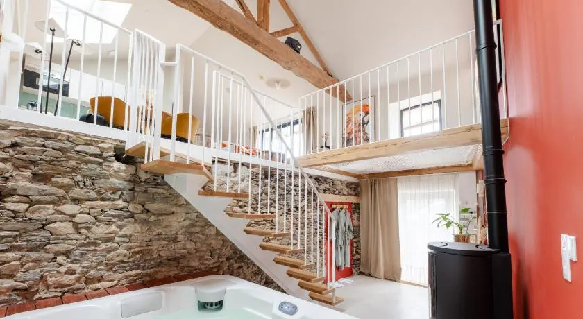 Loft d'architecte jacuzzi, cinema et filet habitation - Image 1