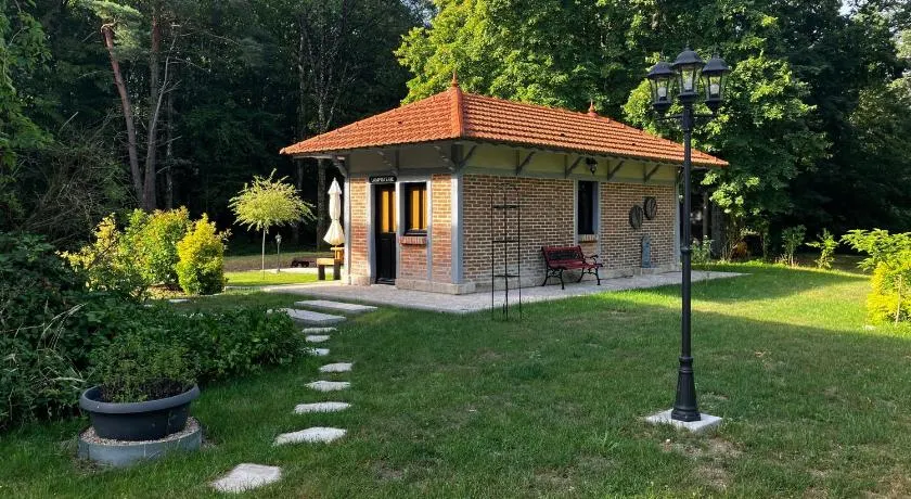 Domaine de la Gare - La Lampisterie - Image 1