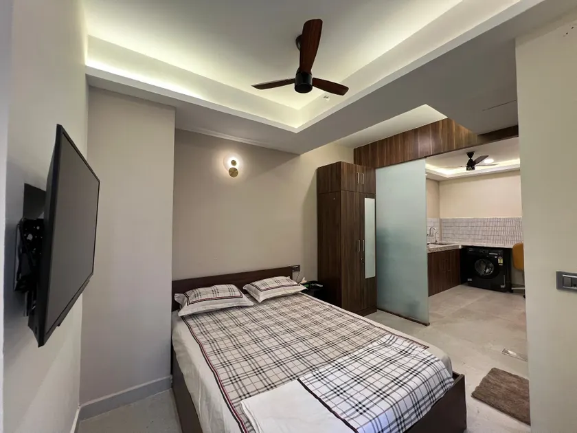 Chennai Fudoson F-117 - Image 1