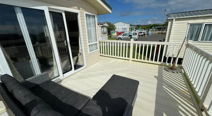 Northcott 59, Bude - Image 1