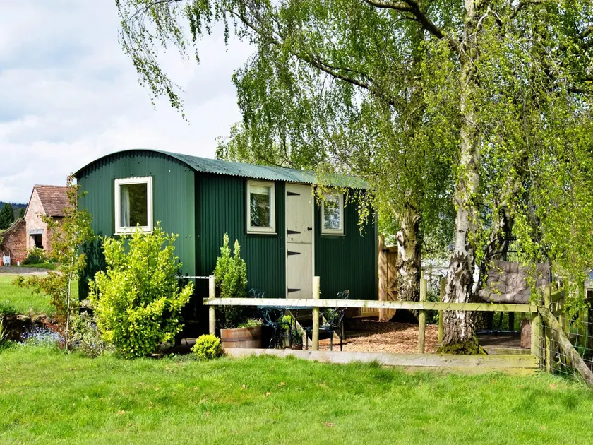 Luxurious camping cottage in Nordley, No Deposit - Image 1