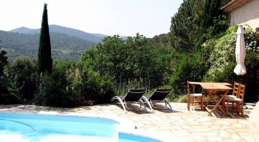 Appartement en pleine nature avec piscine chauffée - Image 1