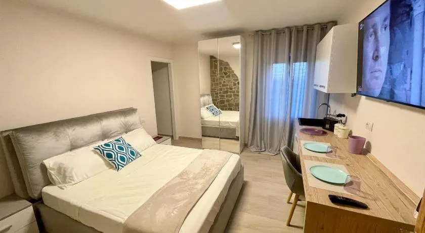 CANALE SUITE - Resort Panoramico - Free Parking - Stunning View - Image 1