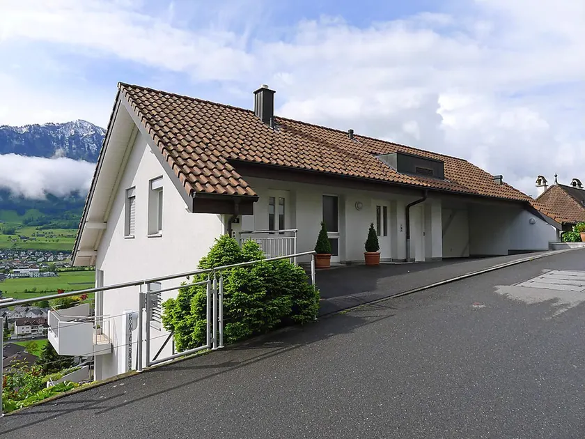 Hegglistrasse 9 - Image 1