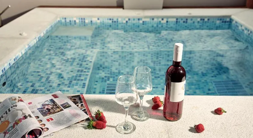 Savvas Luxury Suites - Image 1
