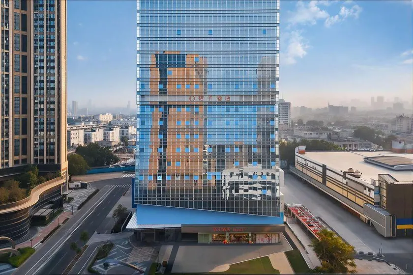 Orange Hotel (Shenzhen Liantou Oriental) - Image 1