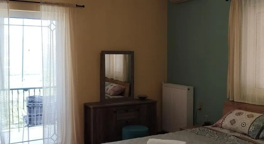 Georgia's Sweet Home - Image 1
