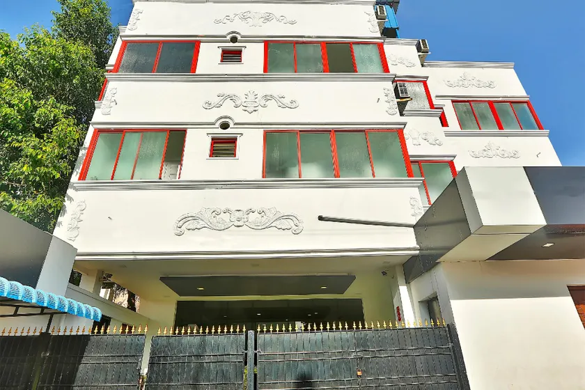 Hotel O Elite Residency Near Chennai International Airport - Image 1