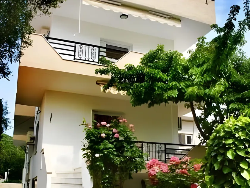 Villa Mediterrane Hotel - Image 1