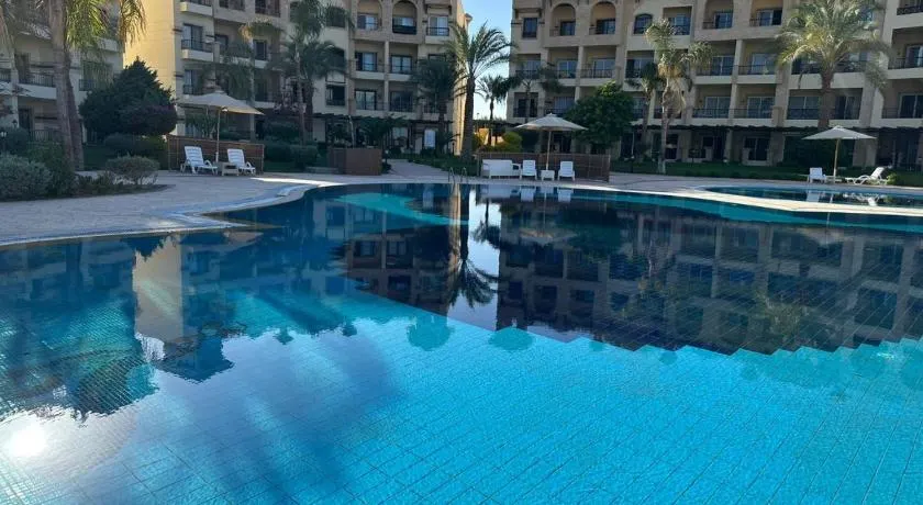 Luxury Chalet in Alsaraya, Overlooking All of Sahl Hasheesh with Stunning Pool & Red Sea Views - Image 1