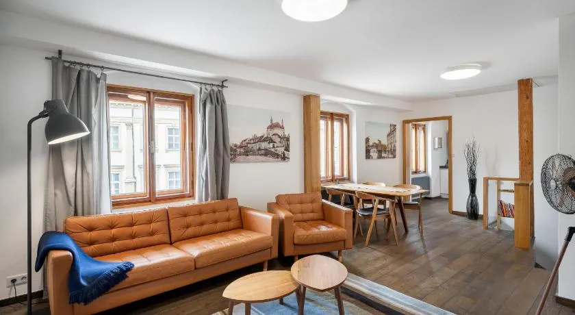 Modern Apartment in a Picturesque 15th-Century Building - Image 1