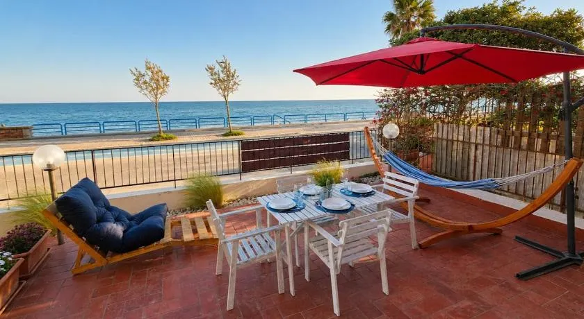 Waterfront Circe - sea view, free parking - Image 1